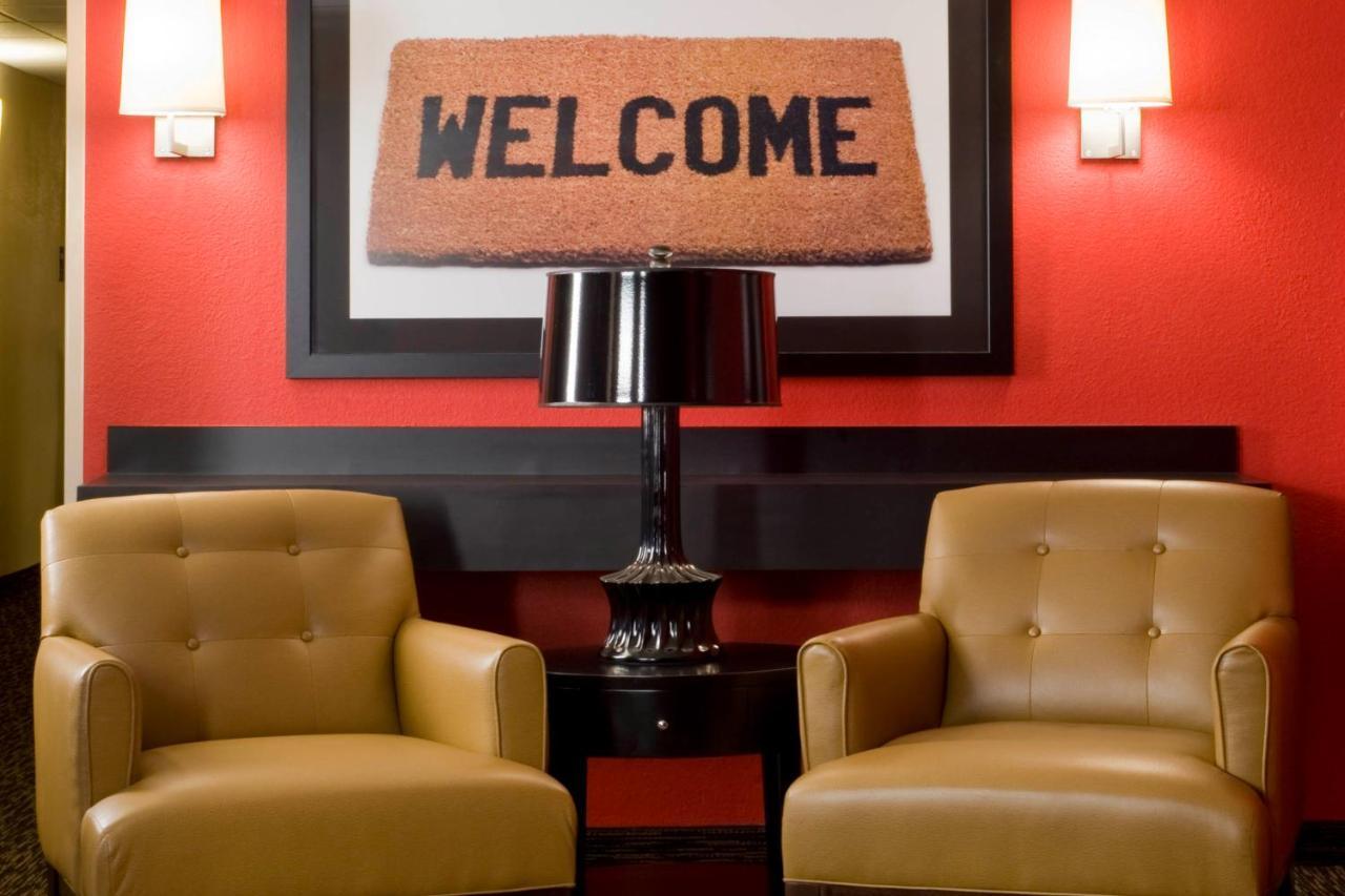 Extended Stay America Suites - Chicago - O'Hare - Allstate Arena Де Плейнс Екстериор снимка