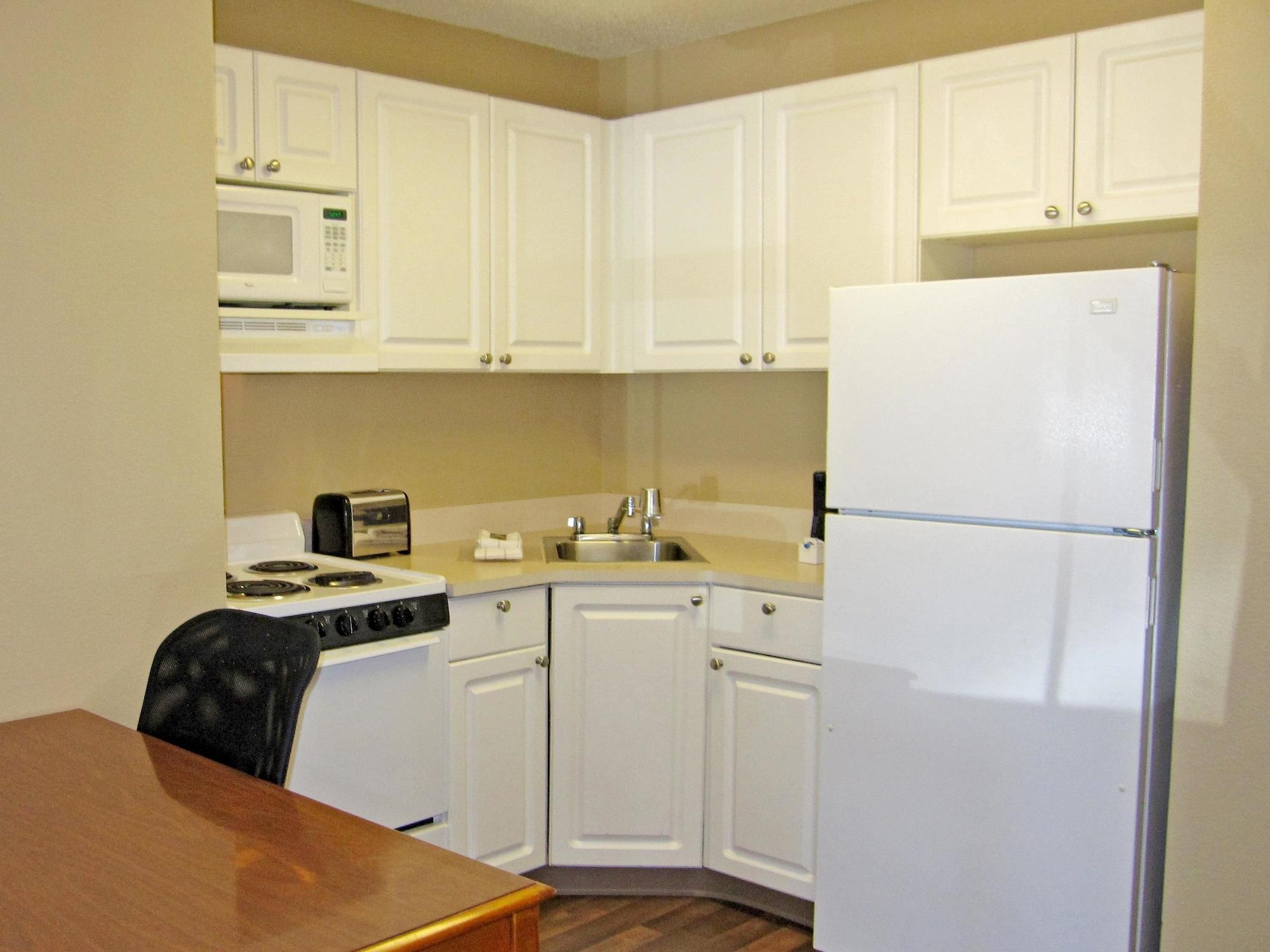 Extended Stay America Suites - Chicago - O'Hare - Allstate Arena Де Плейнс Екстериор снимка