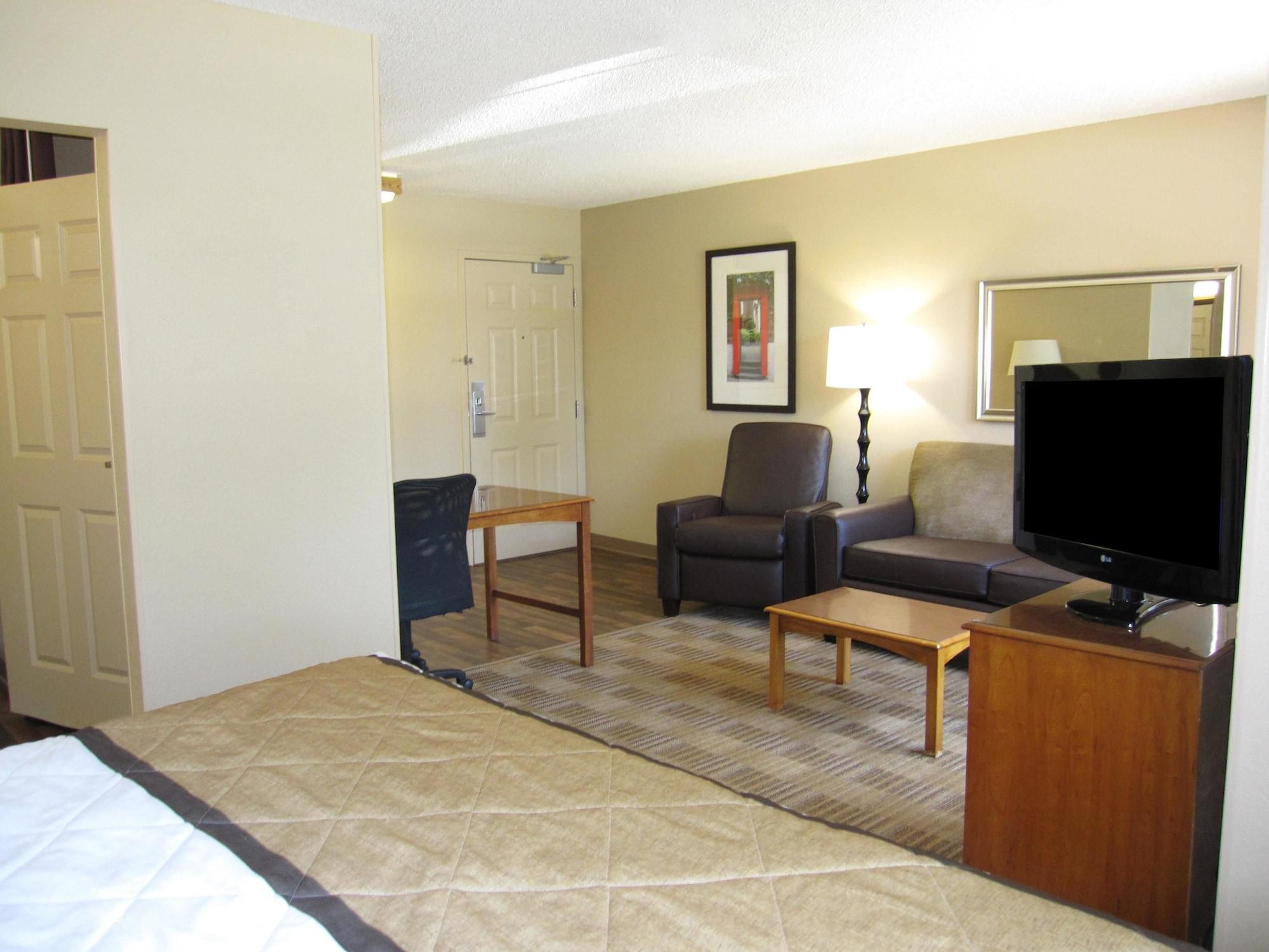 Extended Stay America Suites - Chicago - O'Hare - Allstate Arena Де Плейнс Екстериор снимка