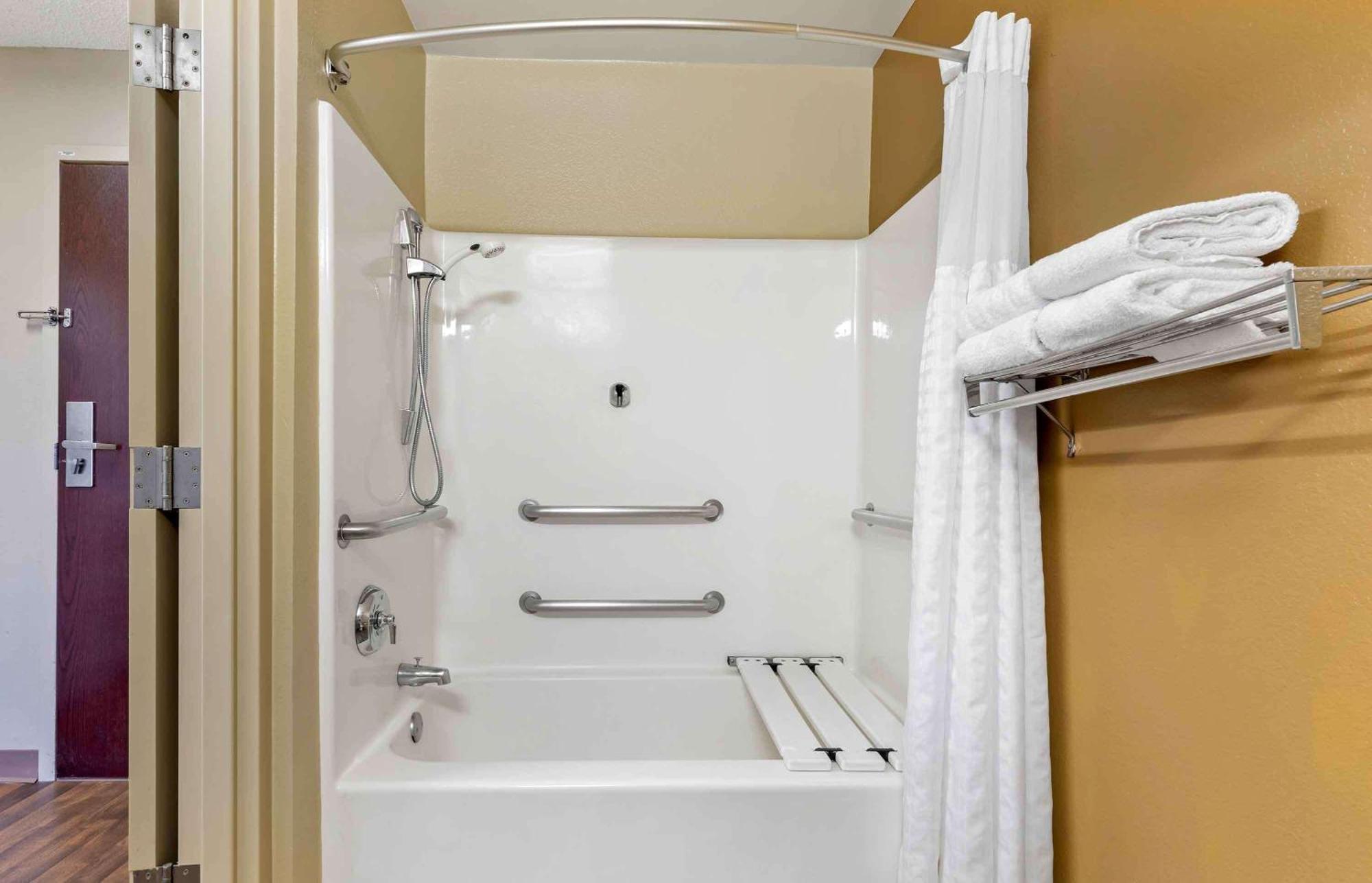 Extended Stay America Suites - Chicago - O'Hare - Allstate Arena Де Плейнс Екстериор снимка