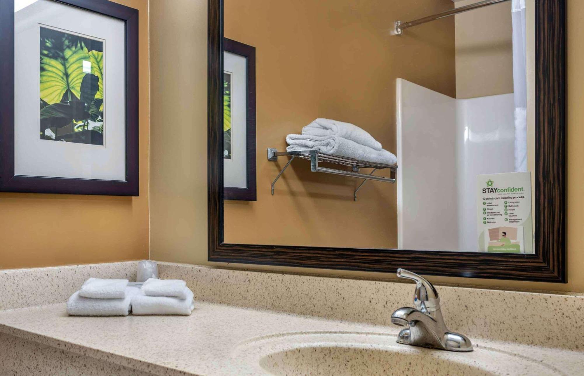 Extended Stay America Suites - Chicago - O'Hare - Allstate Arena Де Плейнс Екстериор снимка