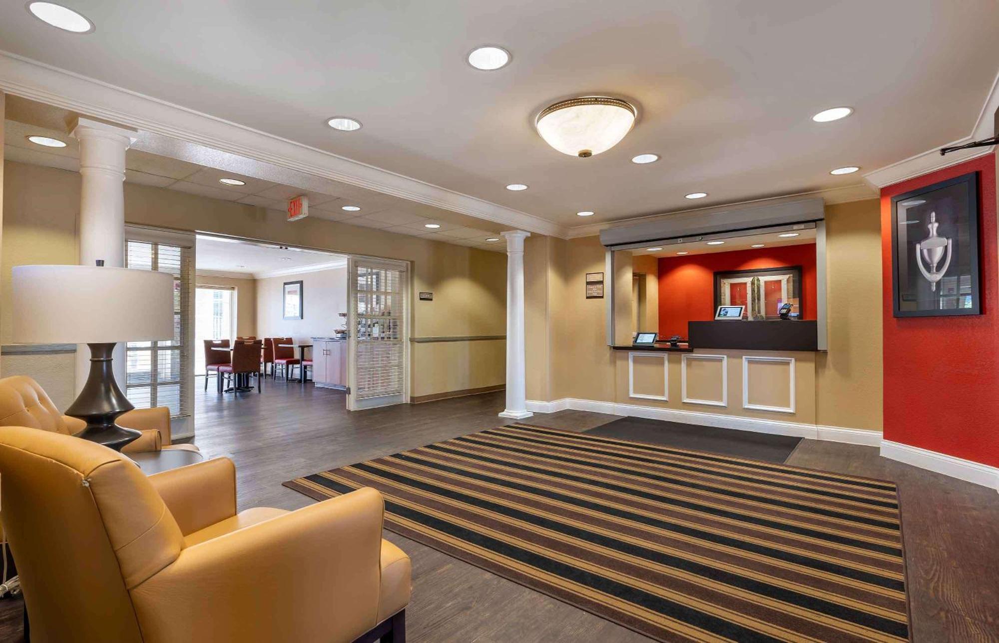 Extended Stay America Suites - Chicago - O'Hare - Allstate Arena Де Плейнс Екстериор снимка